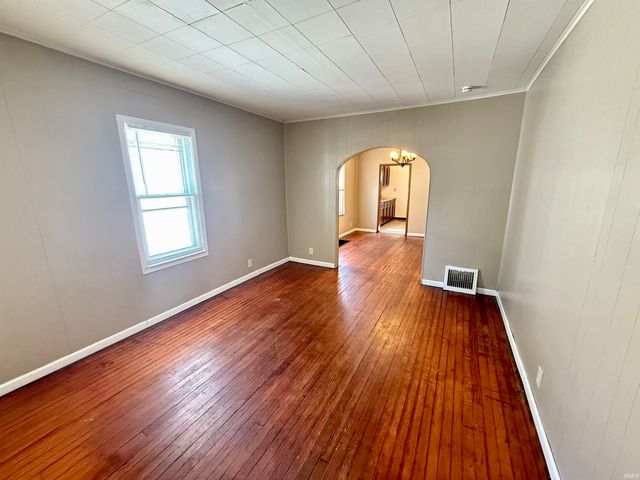 1108 Harlan Avenue, Evansville, IN 47714