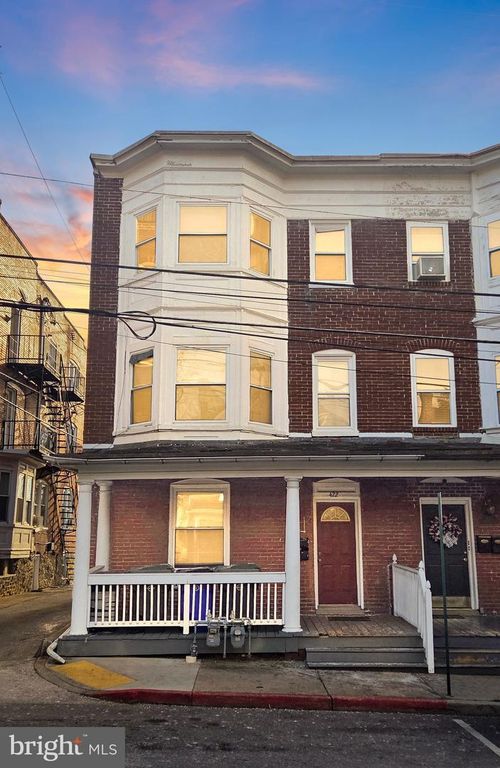 422 N LOCUST ST, Hagerstown, MD 21740