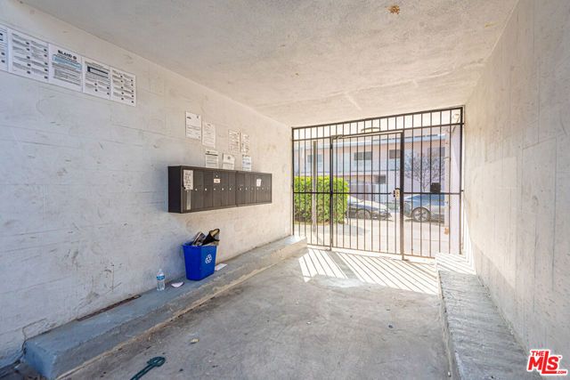 4771 Marathon Street, Los Angeles, CA 90029