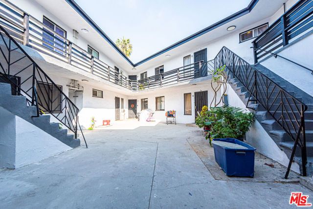 4771 Marathon Street, Los Angeles, CA 90029