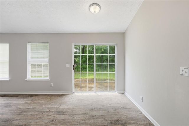 186 Crestbend Lane, Powder Springs, GA 30127