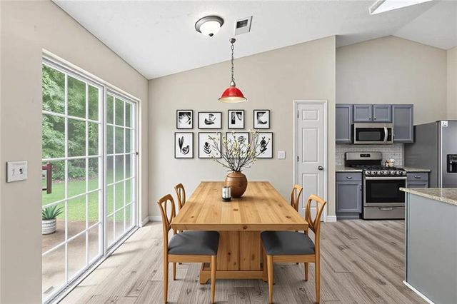 186 Crestbend Lane, Powder Springs, GA 30127
