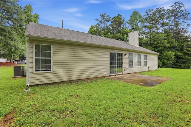 186 Crestbend Lane, Powder Springs, GA 30127