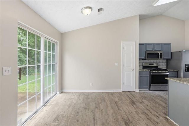 186 Crestbend Lane, Powder Springs, GA 30127