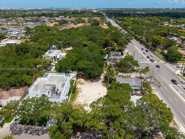 5961 SW 37th Avenue, Dania Beach, FL 33312
