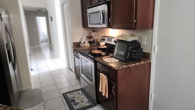 811 SAVONA PLACE, Kissimmee, FL 34758