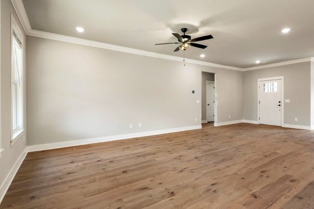 13 Kirkcolm Drive, Bella Vista, AR 72715