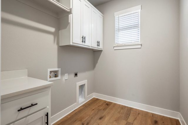 13 Kirkcolm Drive, Bella Vista, AR 72715