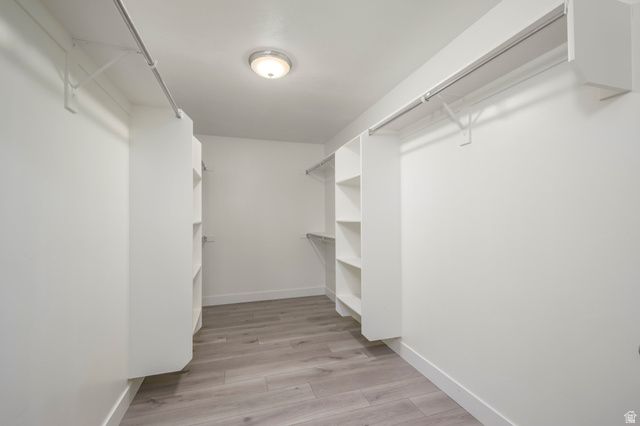 1814 W 2300 S, Woods Cross, UT 84087