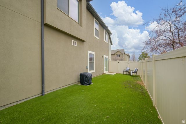 1814 W 2300 S, Woods Cross, UT 84087