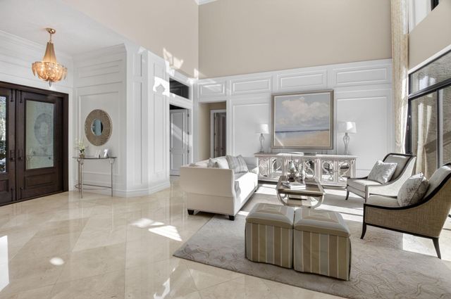 8277 Hawks Gully Avenue, Delray Beach, FL 33446