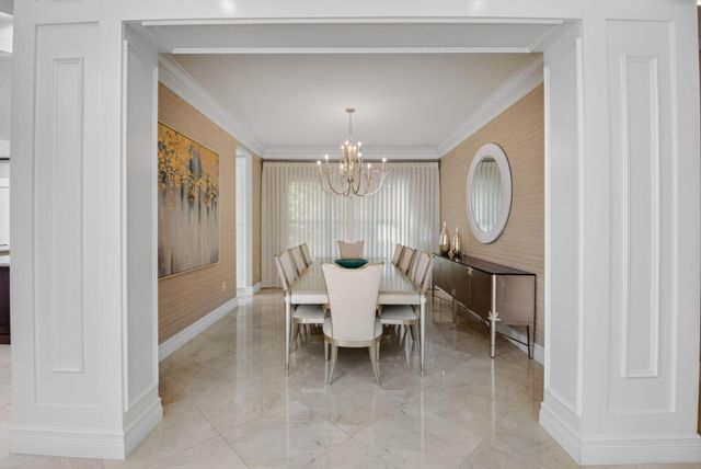 8277 Hawks Gully Avenue, Delray Beach, FL 33446