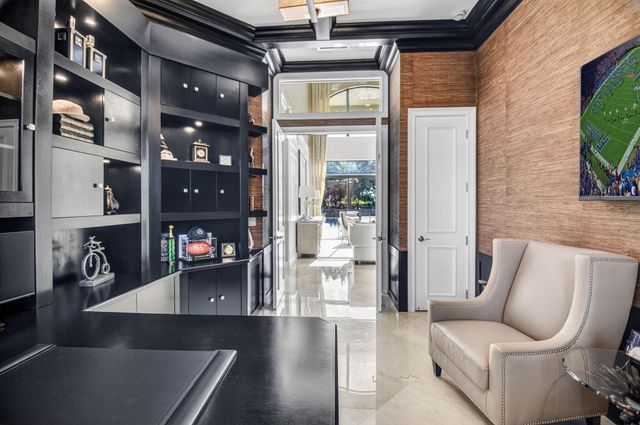 8277 Hawks Gully Avenue, Delray Beach, FL 33446