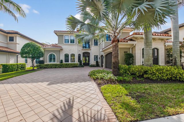 8277 Hawks Gully Avenue, Delray Beach, FL 33446