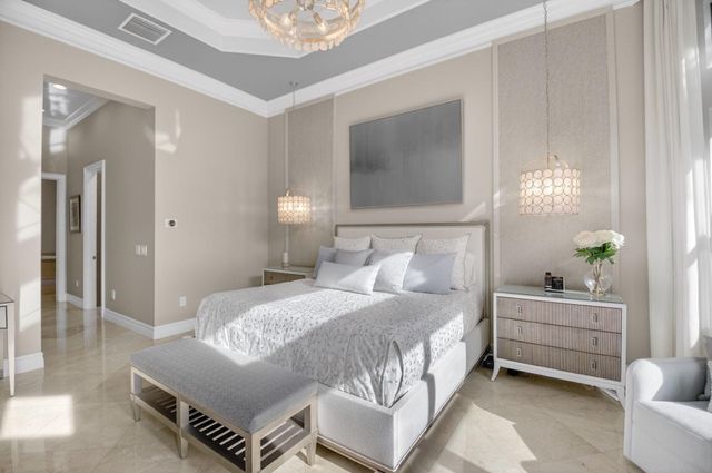 8277 Hawks Gully Avenue, Delray Beach, FL 33446