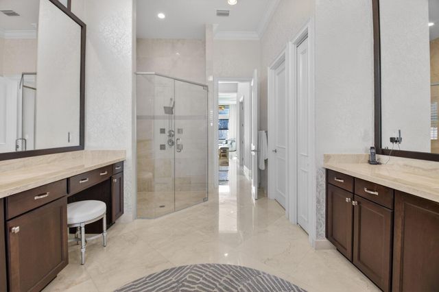 8277 Hawks Gully Avenue, Delray Beach, FL 33446