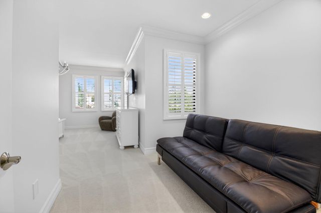 8277 Hawks Gully Avenue, Delray Beach, FL 33446