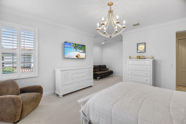 8277 Hawks Gully Avenue, Delray Beach, FL 33446