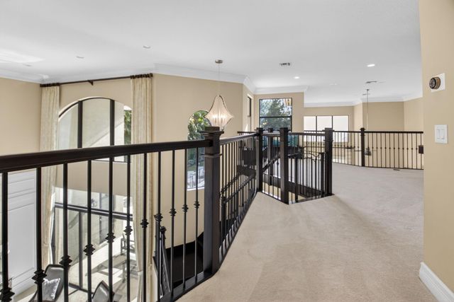 8277 Hawks Gully Avenue, Delray Beach, FL 33446