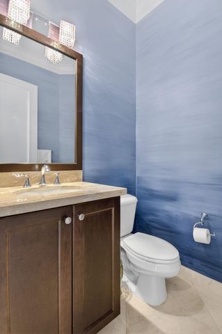 8277 Hawks Gully Avenue, Delray Beach, FL 33446