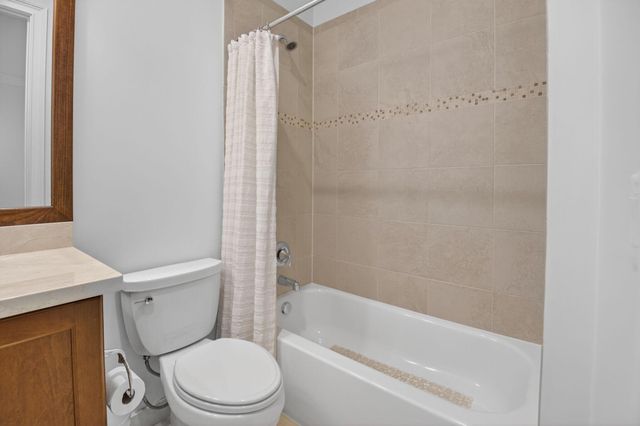 8277 Hawks Gully Avenue, Delray Beach, FL 33446