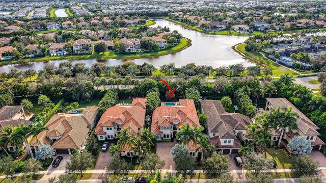 8277 Hawks Gully Avenue, Delray Beach, FL 33446