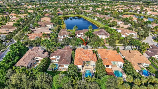 8277 Hawks Gully Avenue, Delray Beach, FL 33446