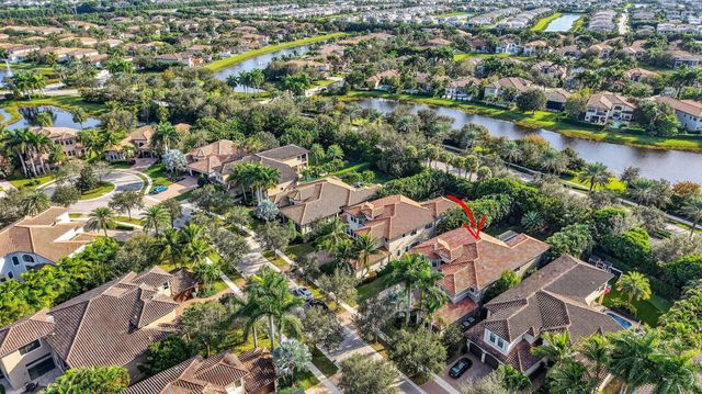 8277 Hawks Gully Avenue, Delray Beach, FL 33446