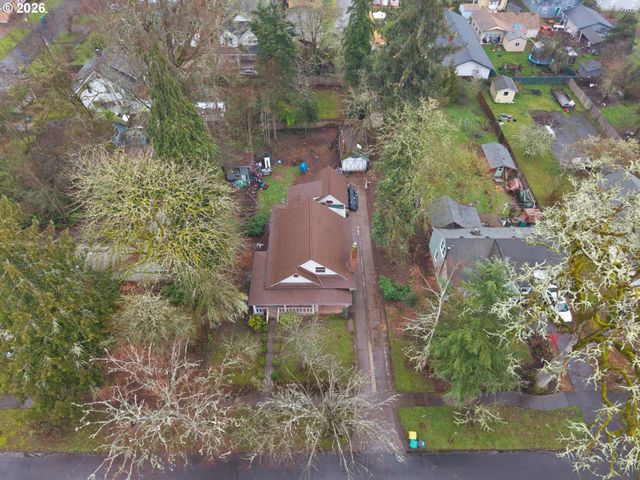 1643 CEDAR St, Forest Grove, OR 97116