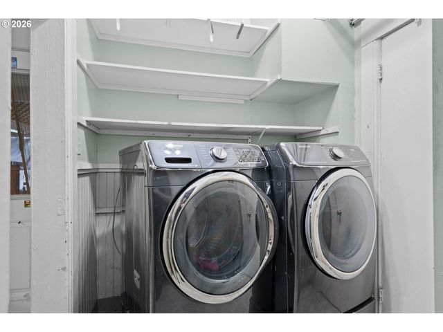 1643 CEDAR St, Forest Grove, OR 97116