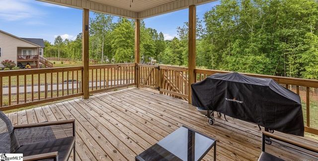 572 Forden Drive, Wellford, SC 29385