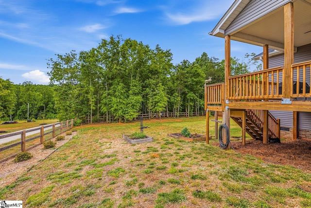572 Forden Drive, Wellford, SC 29385