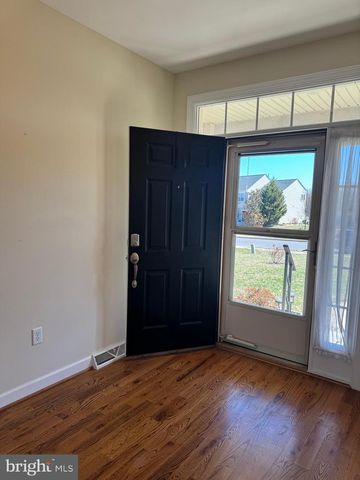 151 OWENS LN, Stephens City, VA 22655