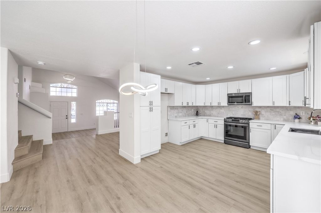 Image 10 of property listing at 9115 Sangria Lane, Las Vegas, NV 89147