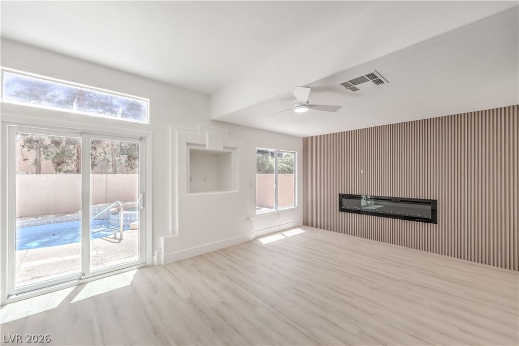 Image 14 of property listing at 9115 Sangria Lane, Las Vegas, NV 89147