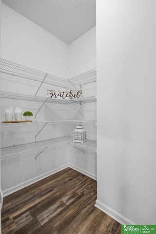 7906 N 173rd Terrace Circle, Bennington, NE 68007
