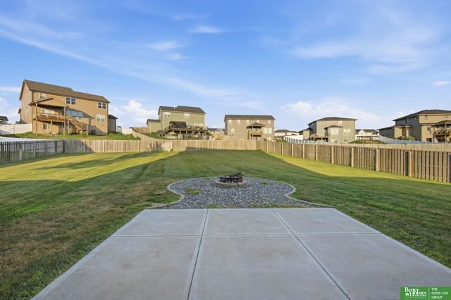7906 N 173rd Terrace Circle, Bennington, NE 68007