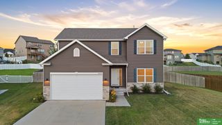 7906 N 173rd Terrace Circle, Bennington, NE 68007