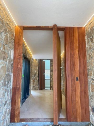 12815 Hansel Lane, Houston, TX 77024