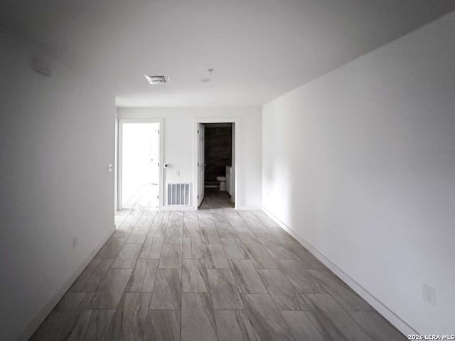 346 Ware, San Antonio, TX 78221