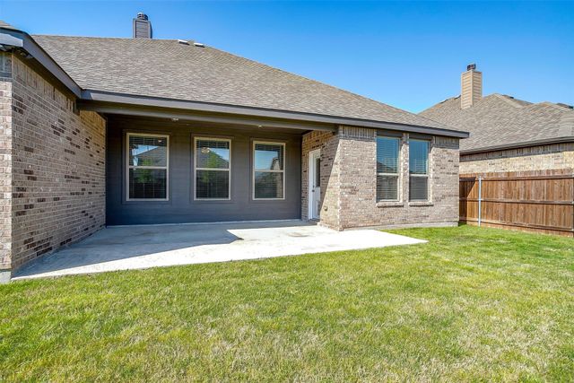 316 Ben Thomas Street, Burleson, TX 76028