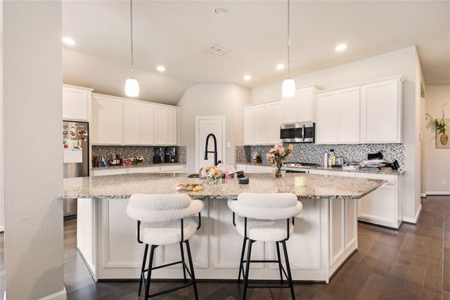 3911 Ballard, Rosharon, TX 77583