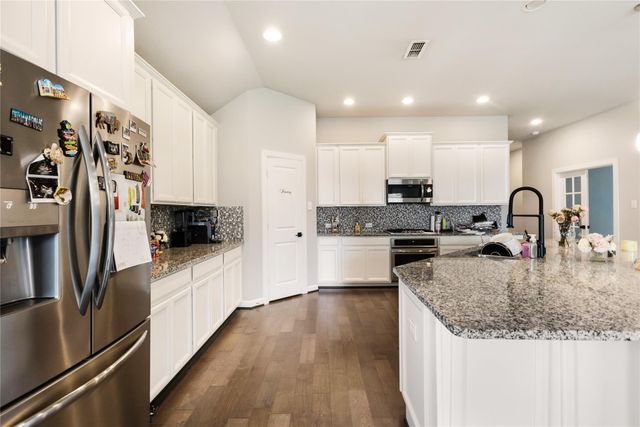 3911 Ballard, Rosharon, TX 77583