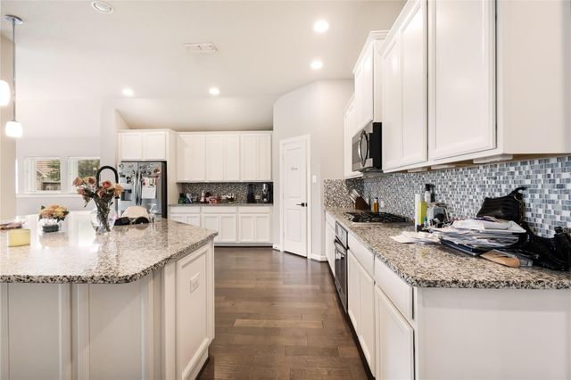 3911 Ballard, Rosharon, TX 77583