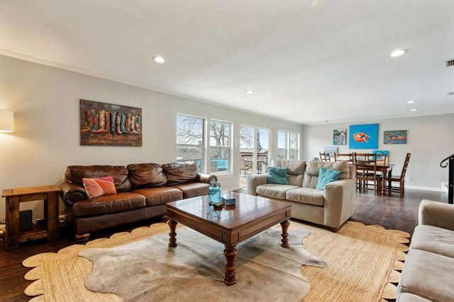 5987 Hwy 27, Center Point, TX 78010