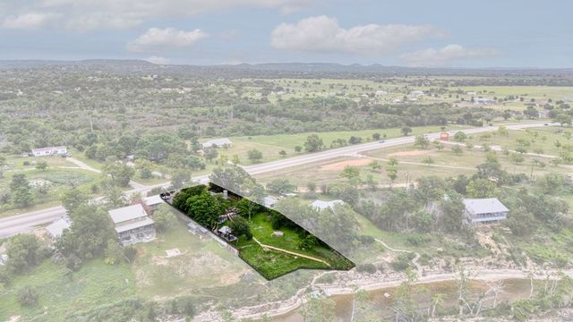 5987 Hwy 27, Center Point, TX 78010