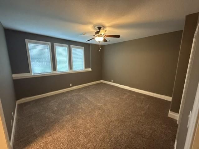 5739 NE Timber Hills Drive, Lee's Summit, MO 64064