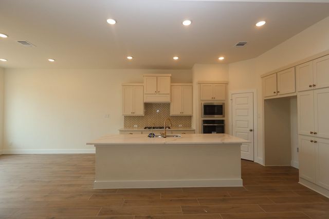 14504 Grazing Knoll Lane, Montgomery, TX 77316