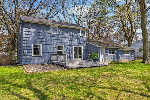 340 Village Lane, Brighton, NY 14610