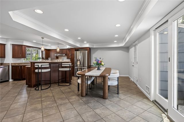 340 Village Lane, Brighton, NY 14610
